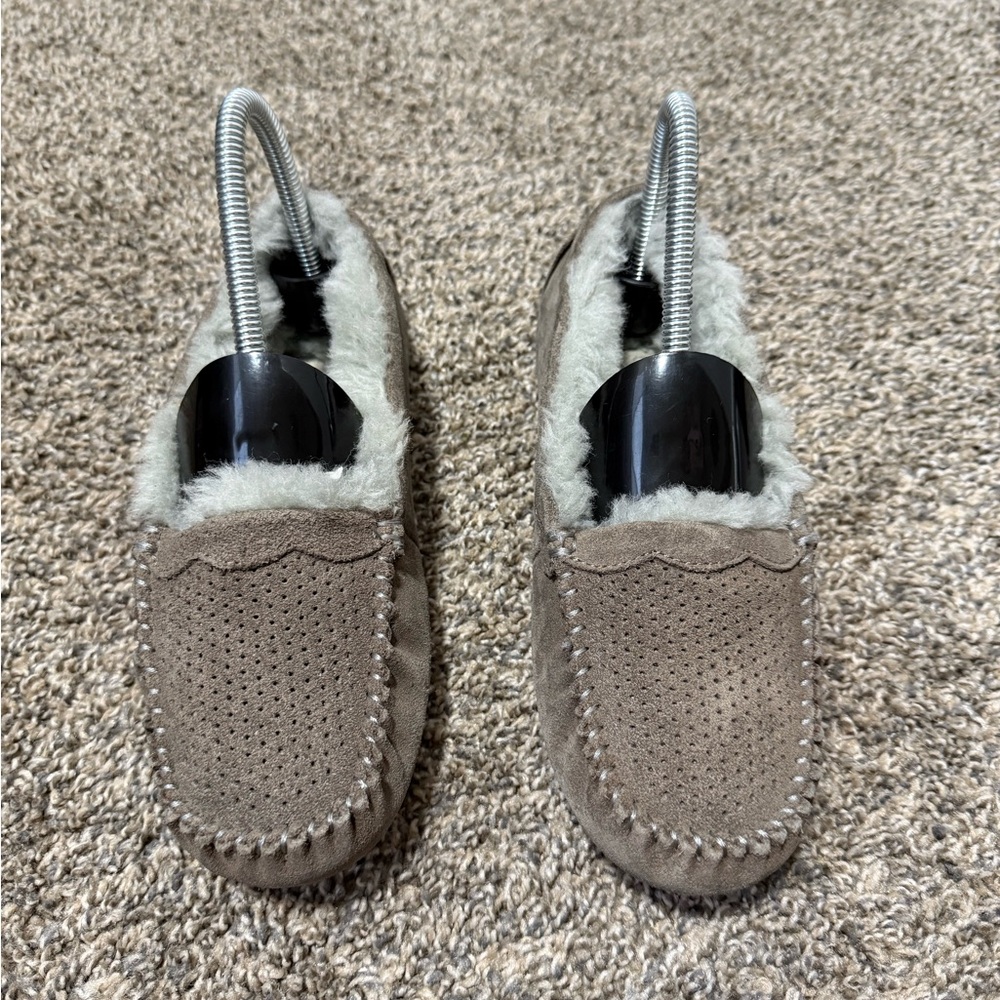 UGG women Moccasin Slippers